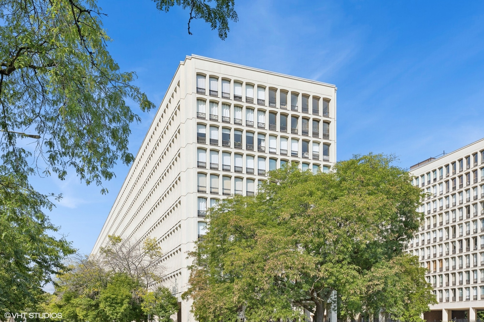 1450 East 55th Place, Unit 1029S Chicago, IL 60637 - Photo 1 of 26