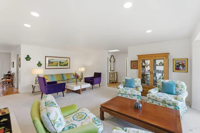 $899,000 | 8891 Oakmont Drive, Santa Rosa, CA 95409