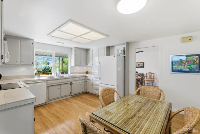 $899,000 | 8891 Oakmont Drive, Santa Rosa, CA 95409