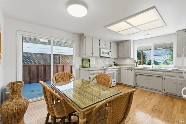 $899,000 | 8891 Oakmont Drive, Santa Rosa, CA 95409