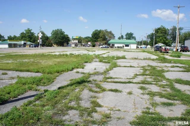 $189,000 | 911 East 5th Street, Metropolis, IL 62960