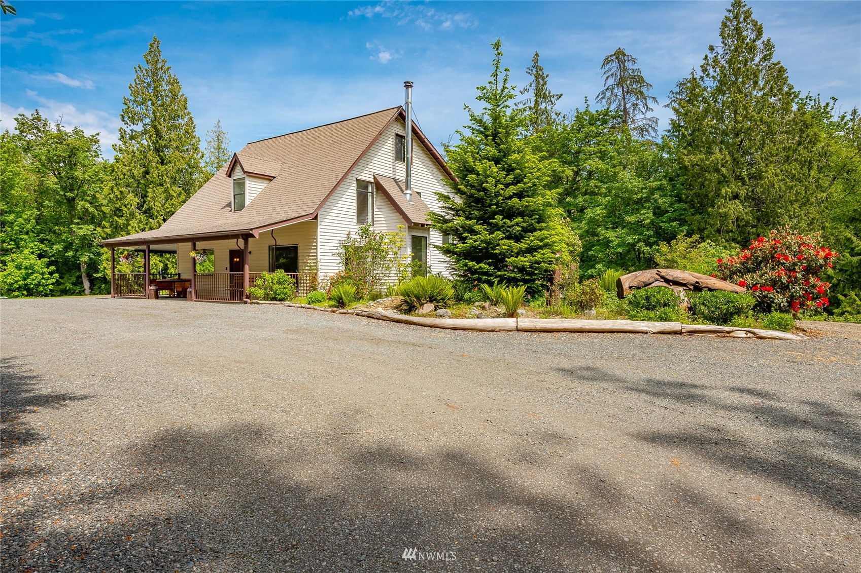 5604 Starry Road Bellingham, WA 98226 - Photo 39 of 40 front view of a house with a street