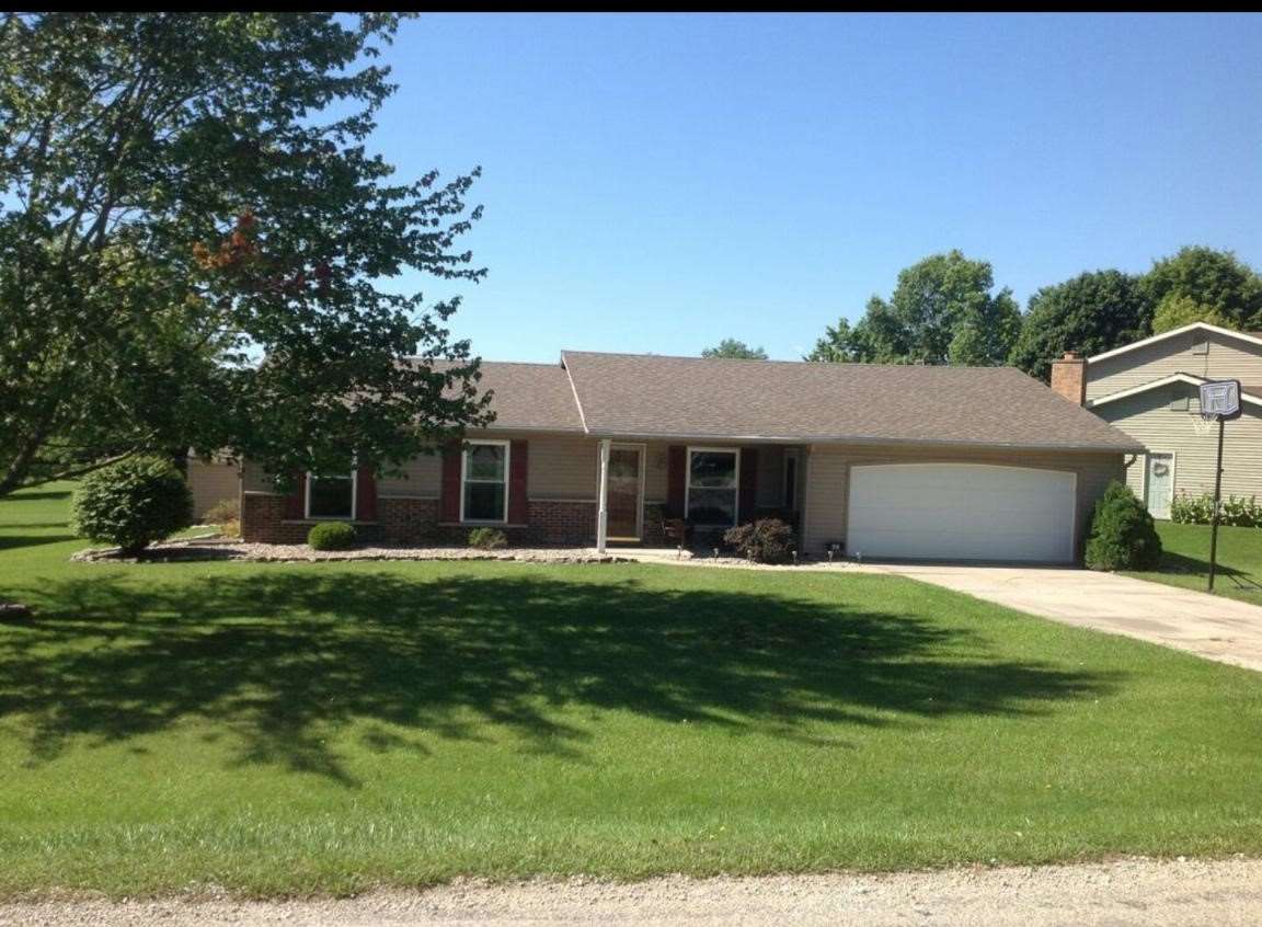 6167 West Maple Grove Road Huntington, IN 46750 - Photo 1 of 16 Gallery Image 1