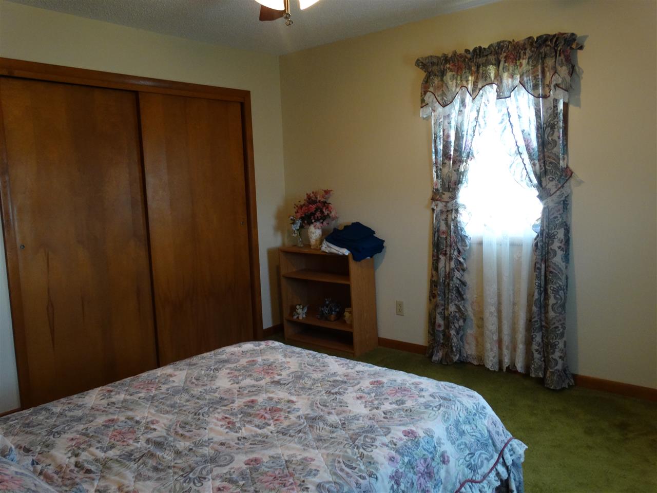 4401 Johnson Road Mount Vernon, IN 47620 - Photo 14 of 28 Gallery Image 14
