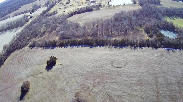 $340,000 | 34918 East Colbern Road, Lone Jack, MO 64070