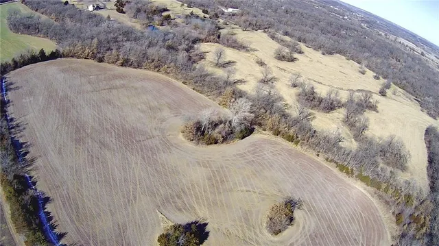 $340,000 | 34918 East Colbern Road, Lone Jack, MO 64070