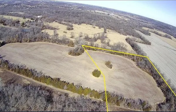 $325,000 | 34914 East Colbern Road, Lone Jack, MO 64070