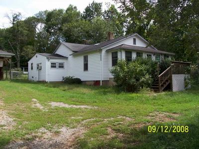 1111 Liberty Road Northeast Roanoke, VA 24012 - Photo 1 of 9 FRONT