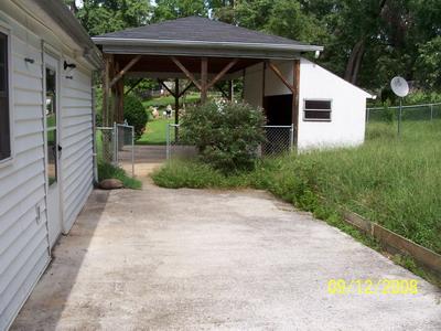 1111 Liberty Road Northeast Roanoke, VA 24012 - Photo 9 of 9 PATIO