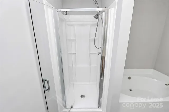 $1,800 | 2138 Winthrop Chase Drive, Charlotte, NC 28212