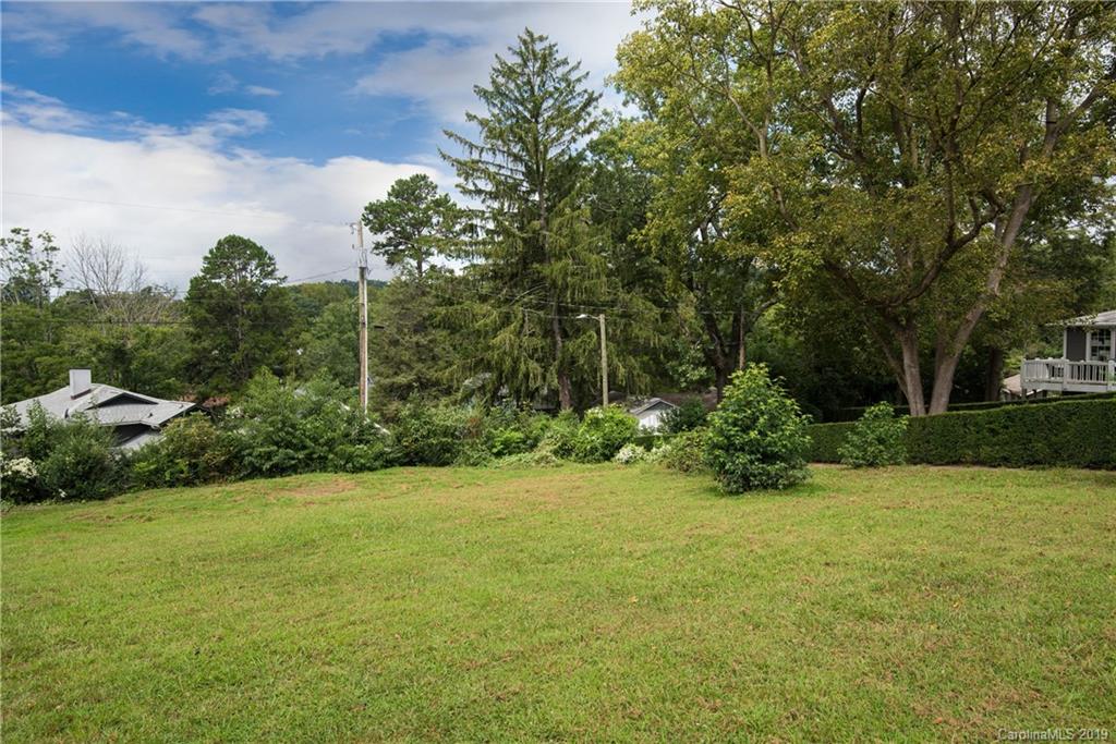 41 Ramoth Road Asheville, NC 28804 - Photo 5 of 23 Gallery Image 5