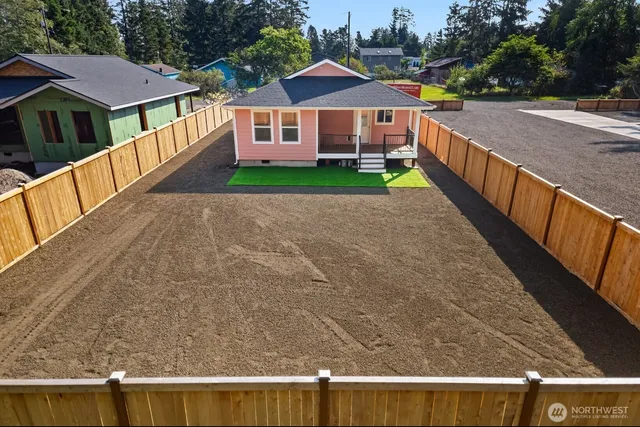 $249,999 | 714 North Third Street, Westport, WA 98595