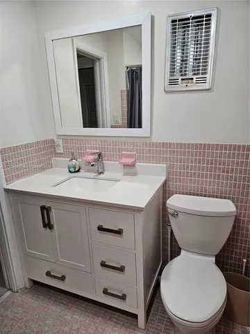 $1,600 | 330 Southeast 2nd Street, Unit 504G, Hallandale Beach, FL 33009