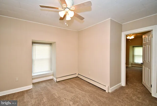 $1,200 | 563 King Street, Pottstown, PA 19464