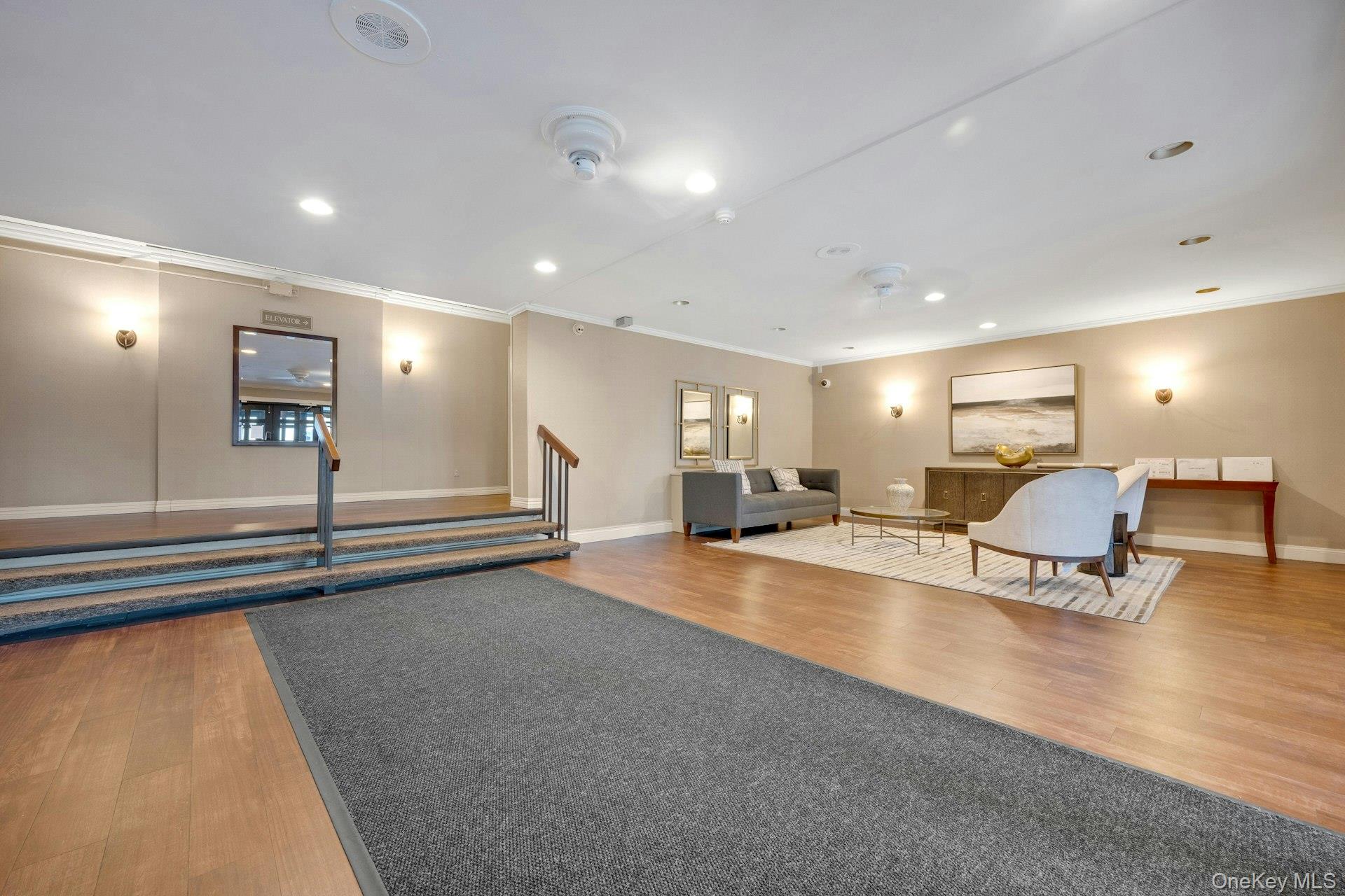480 Halstead Avenue, Unit 2J Harrison, NY 10528 - Photo 3 of 16 a view of a room with gym equipment