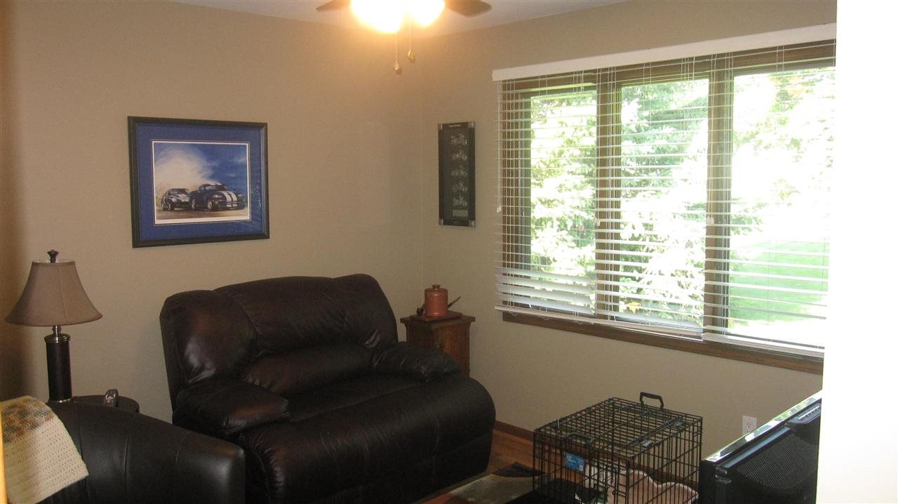 2931 Walbridge Drive Rochester, MI 48307 - Photo 14 of 23 31201983-13.JPG