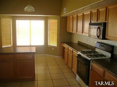 6472 West Harbin Ridge Way Tucson, AZ 85757 - Photo 7 of 14