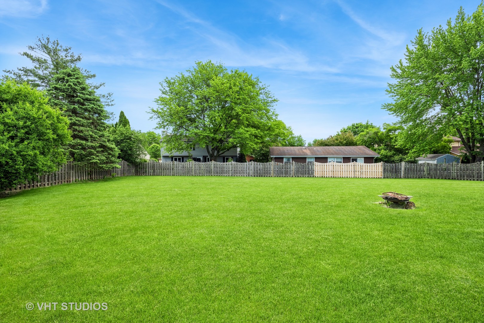 577 Yellowstone Drive Elgin, IL 60123 - Photo 26 of 30 a view of yard with grass and trees