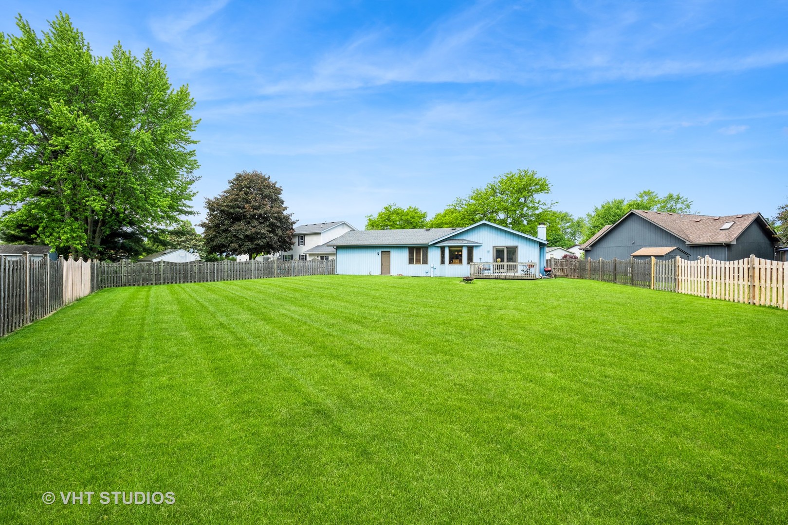 577 Yellowstone Drive Elgin, IL 60123 - Photo 27 of 30 a view of a house with a yard