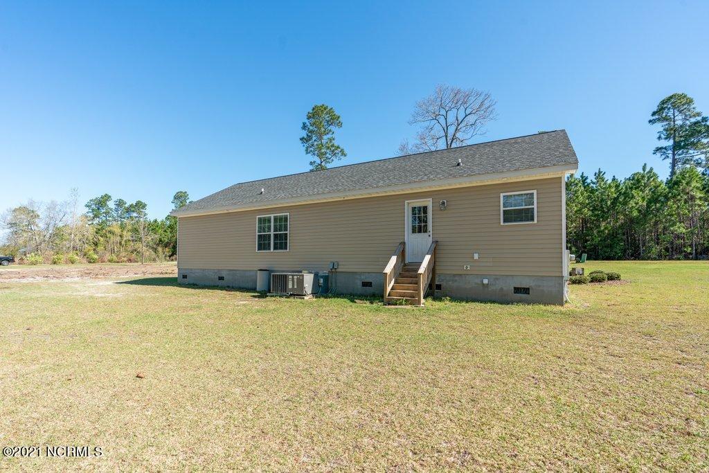 744 Ridgecrest Lane Rocky Point, NC 28457 - Photo 17 of 22 DSC01392.jpg-SMALL
