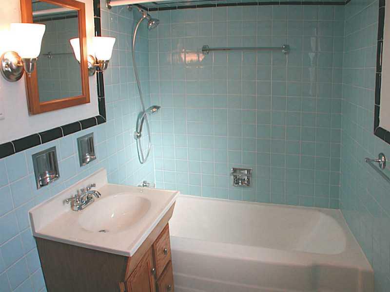 5301 Baptist Road Whitehall, PA 15236 - Photo 15 of 25 Full Bath.