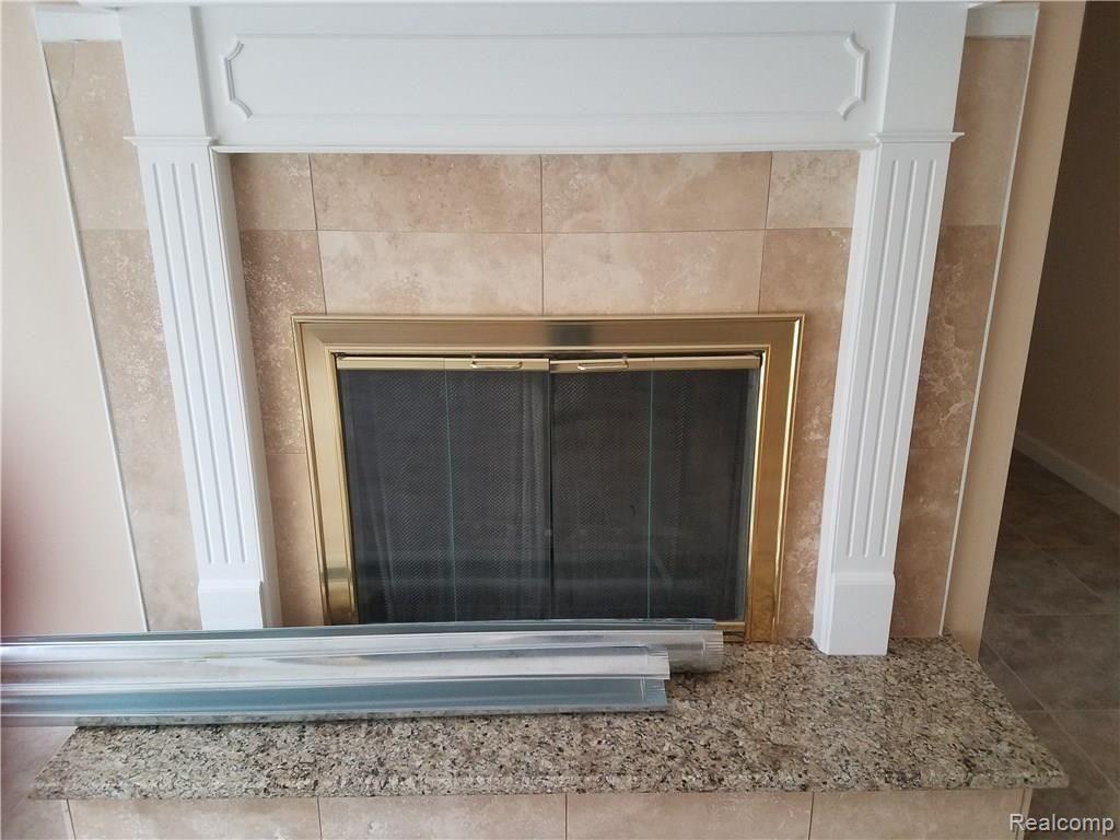 436 Helen Street Inkster, MI 48141 - Photo 25 of 29 fireplace