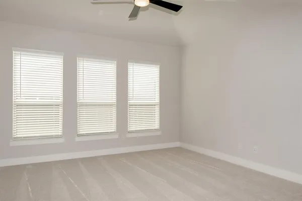 $4,295 | 3722 Milwaukee Avenue, Midlothian, TX 76065