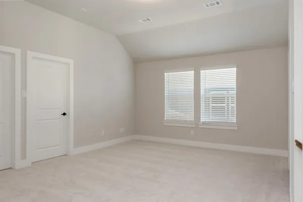 $4,295 | 3722 Milwaukee Avenue, Midlothian, TX 76065