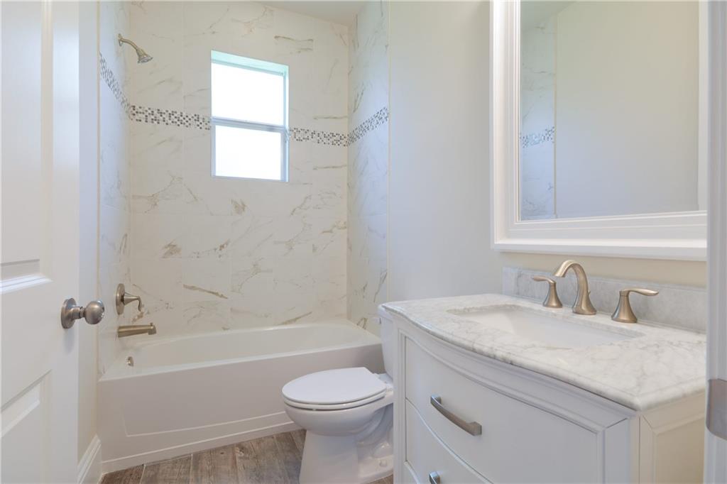 2035 Northwest Fork Road Stuart, FL 34994 - Photo 17 of 37 Gallery Image 17