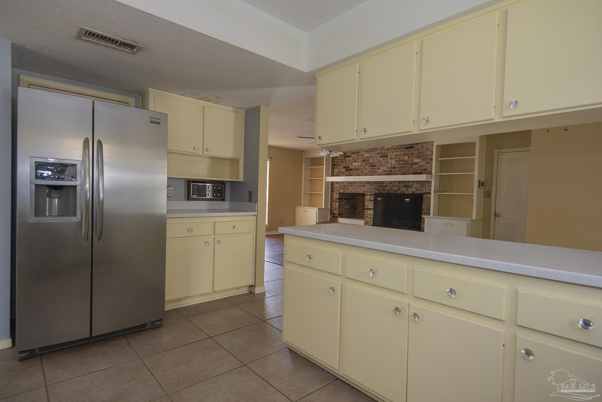 9155 Woodrun Road Pensacola, FL 32514 - Photo 16 of 48 Gallery Image 16