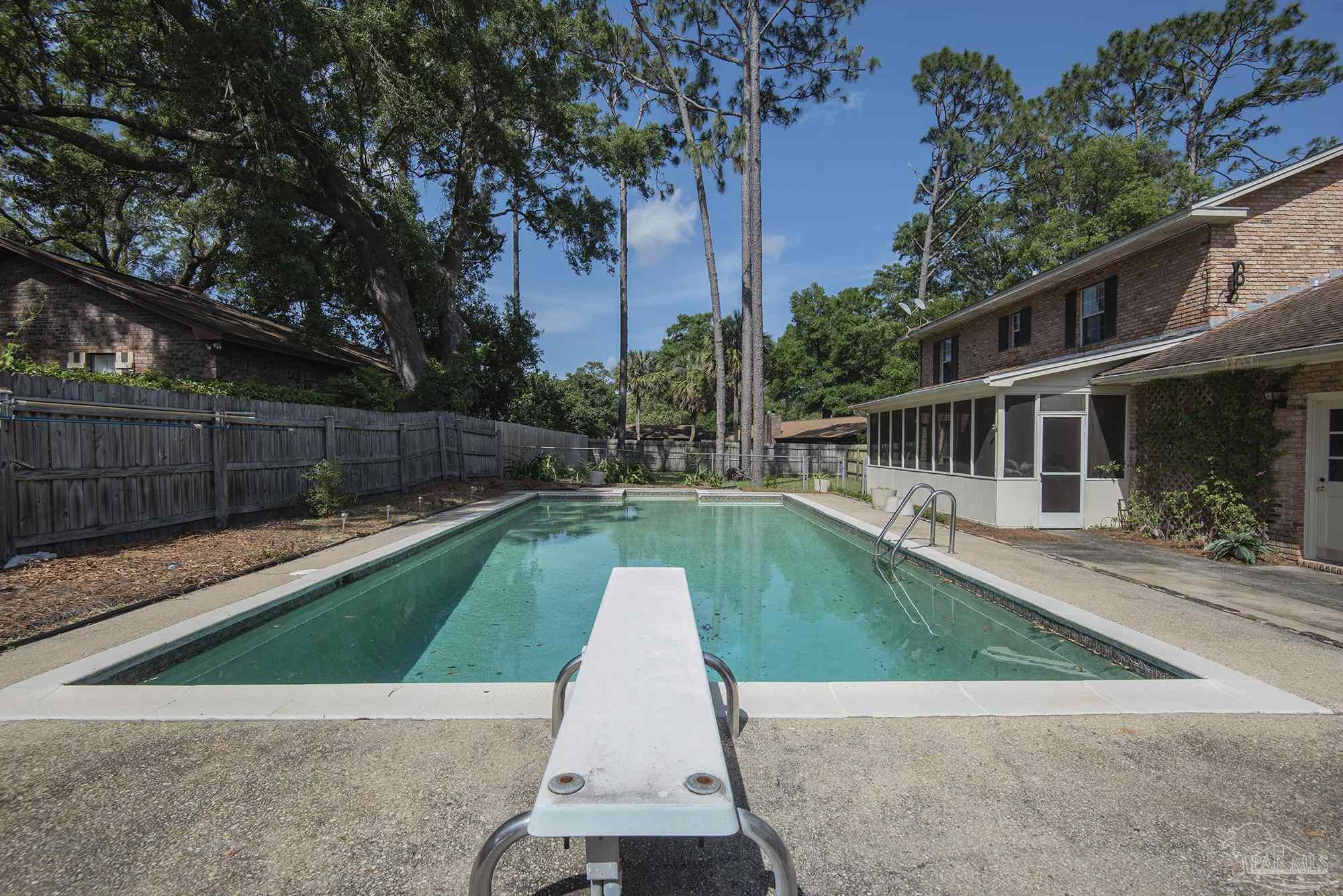 9155 Woodrun Road Pensacola, FL 32514 - Photo 3 of 48 Gallery Image 3