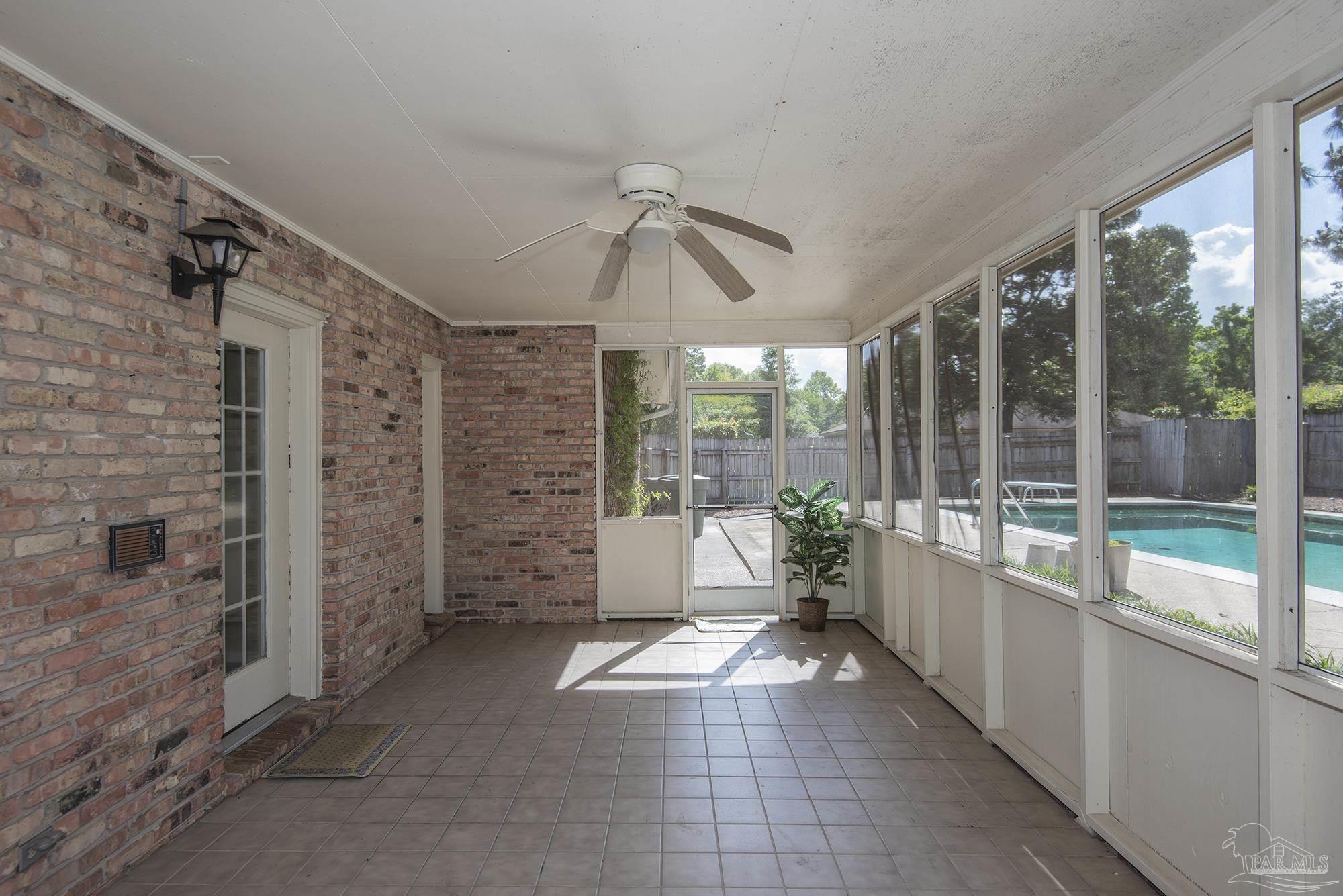 9155 Woodrun Road Pensacola, FL 32514 - Photo 21 of 48 Gallery Image 21