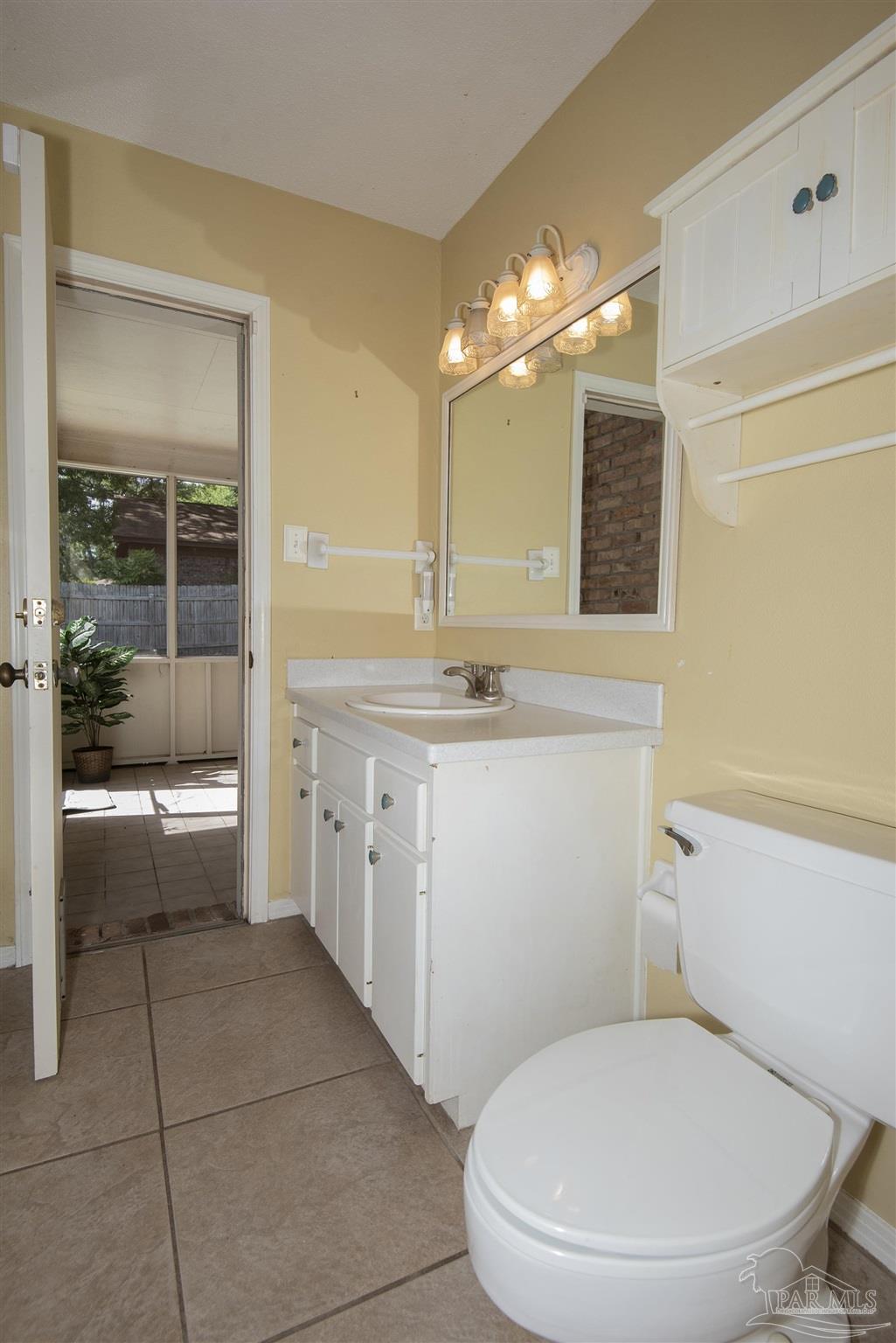 9155 Woodrun Road Pensacola, FL 32514 - Photo 24 of 48 Gallery Image 24