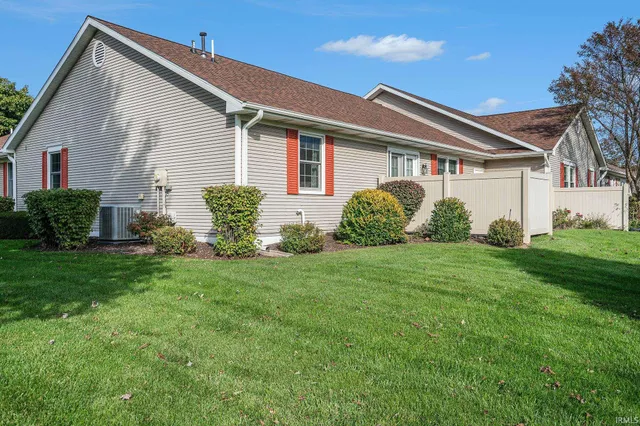 $209,000 | 1409-5 Pembroke Circle, Goshen, IN 46526