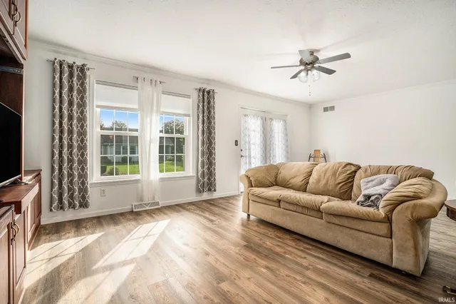 $209,000 | 1409-5 Pembroke Circle, Goshen, IN 46526