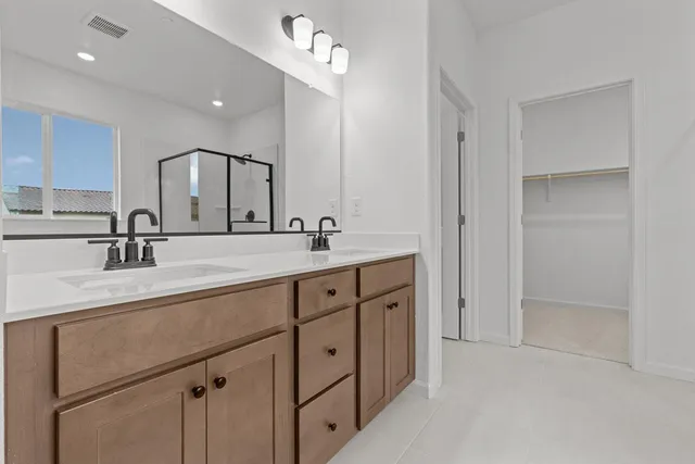 $719,990 | 475 Brachetto Lane, Manteca, CA 95337