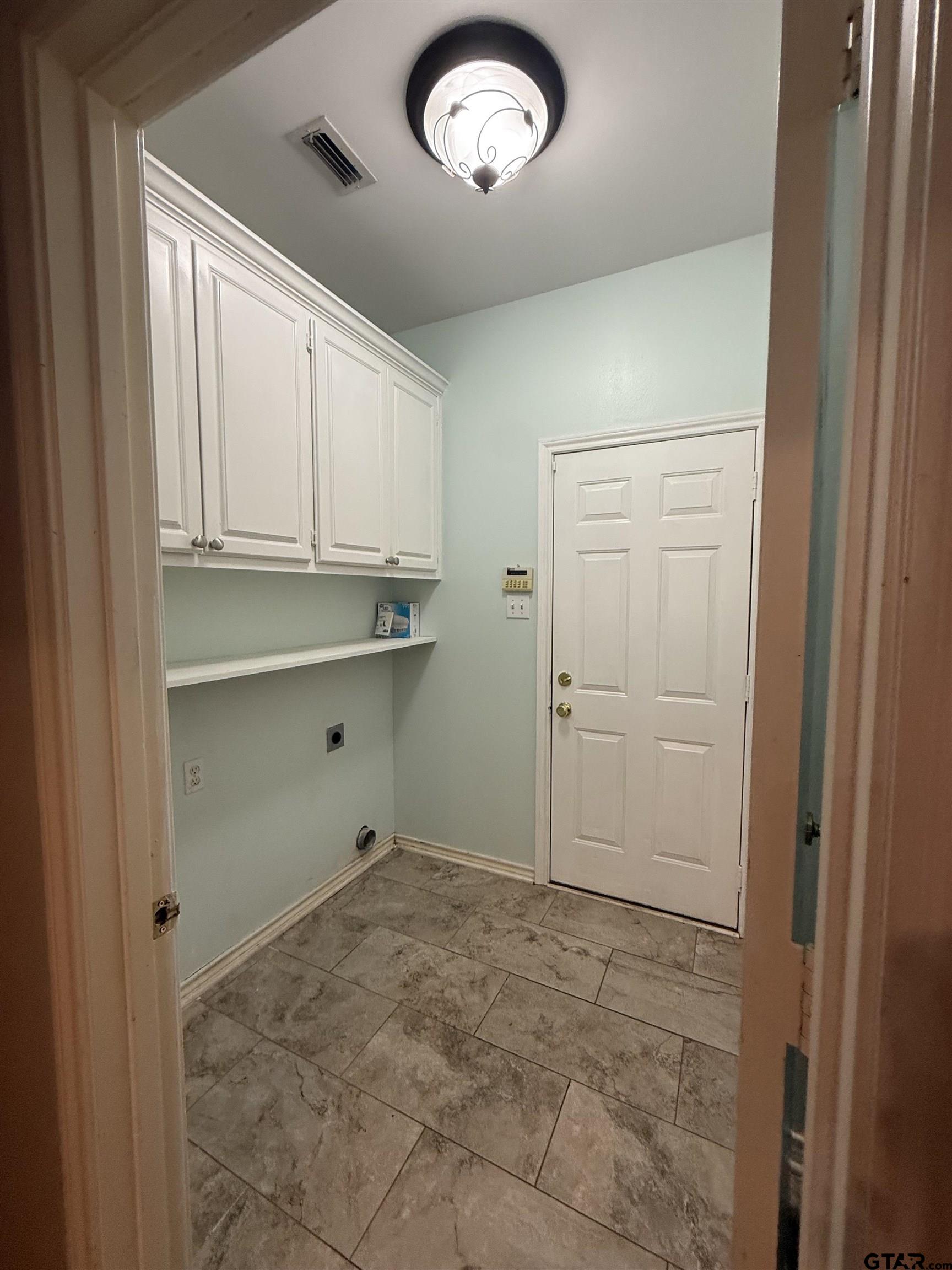 3204 Pebblebrook Circle Tyler, TX 75707 - Photo 13 of 18