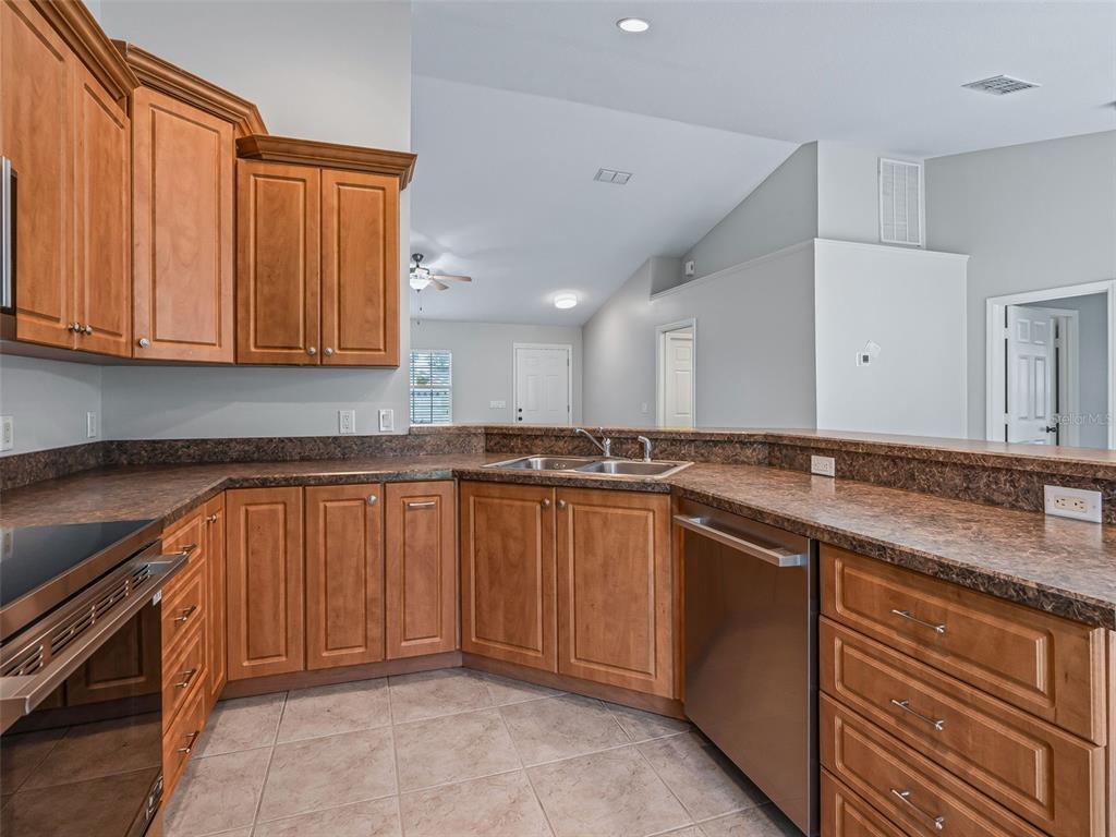 5060 Pecan Road Ocala, FL 34472 - Photo 9 of 25