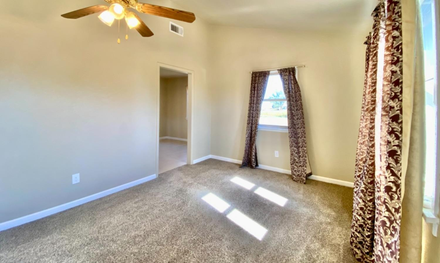 504 Battery Road Levelland, TX 79336 - Photo 3 of 18 Photo 3