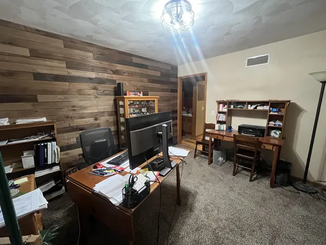 $539,500 | 6692 West Thornapple Drive, Janesville, WI 53548