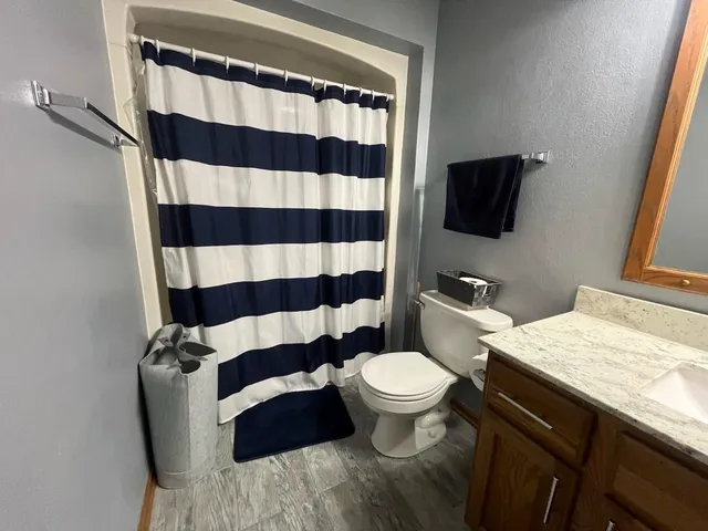 $539,500 | 6692 West Thornapple Drive, Janesville, WI 53548