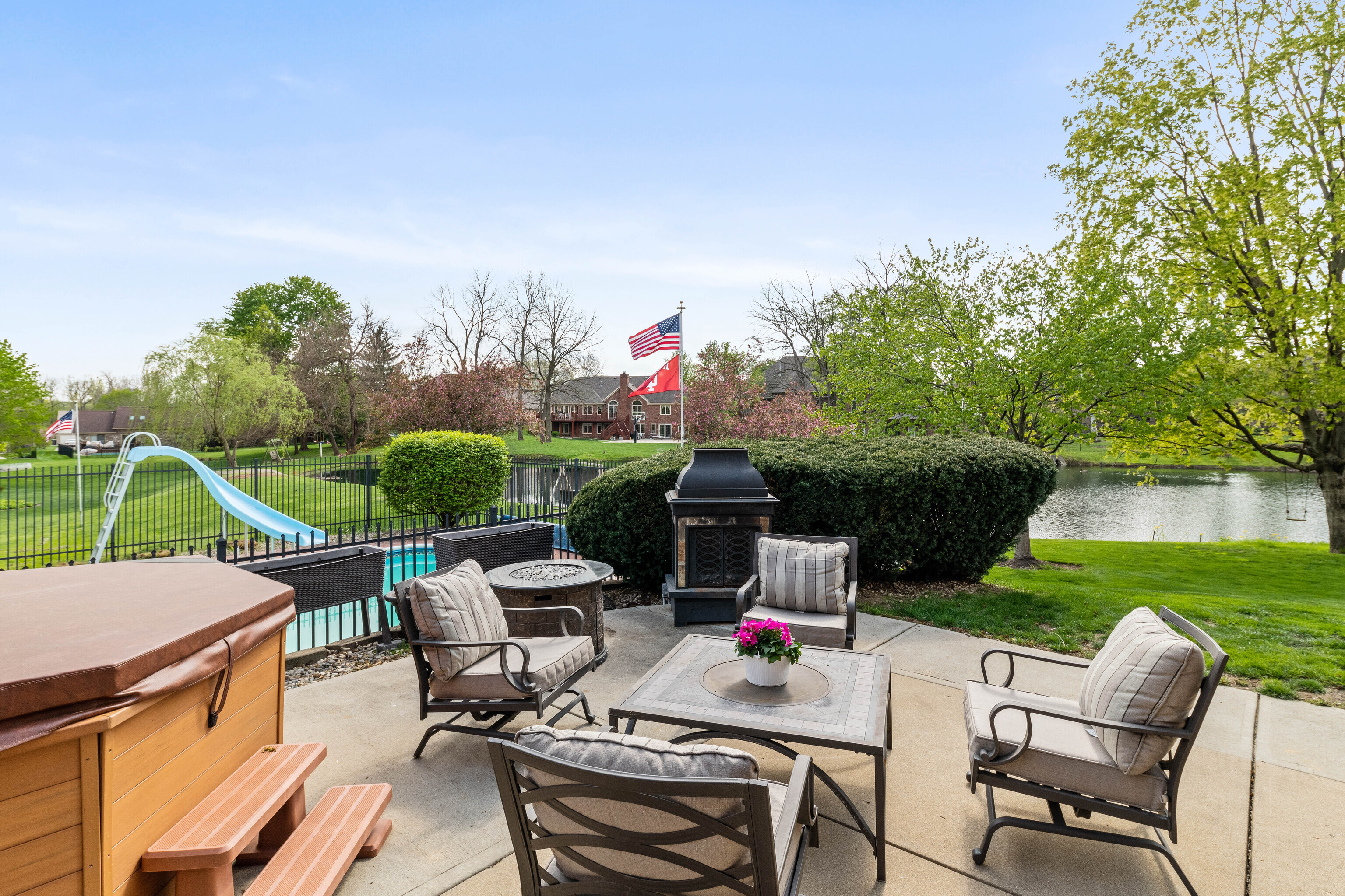4525 Moss Ridge Lane Indianapolis, IN 46237 - Photo 9 of 42 Gallery Image 9