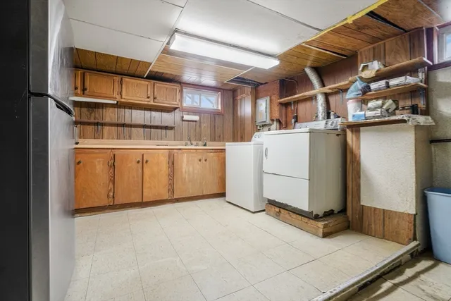 $419,900 | 256 Rhode Island Avenue, Fall River, MA 02724