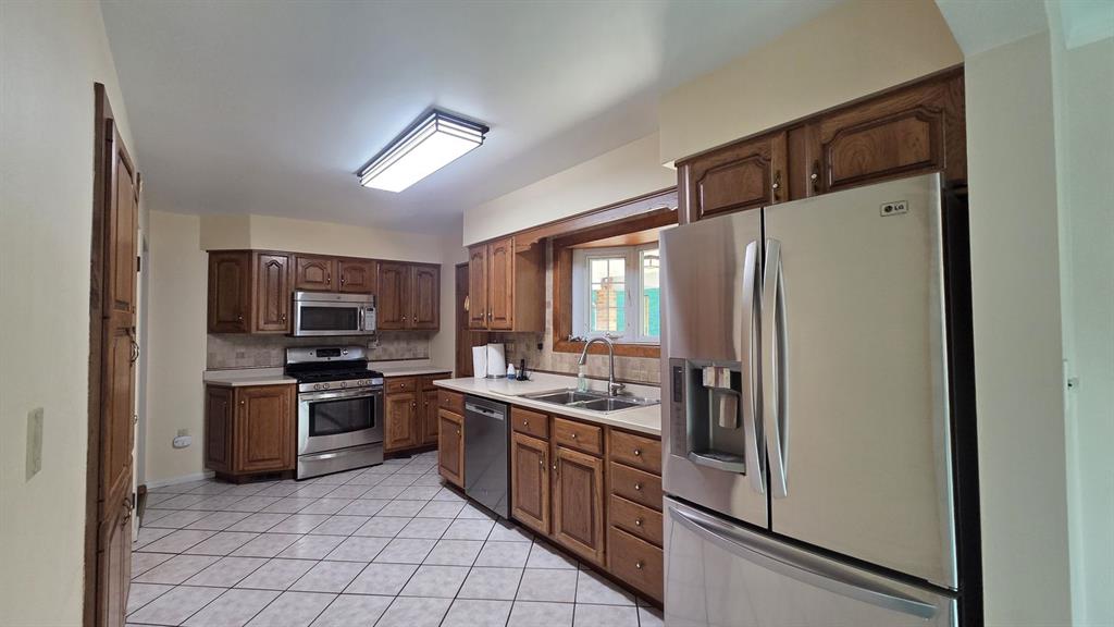 377 Orr Avenue Apollo, PA 15613 - Photo 10 of 17