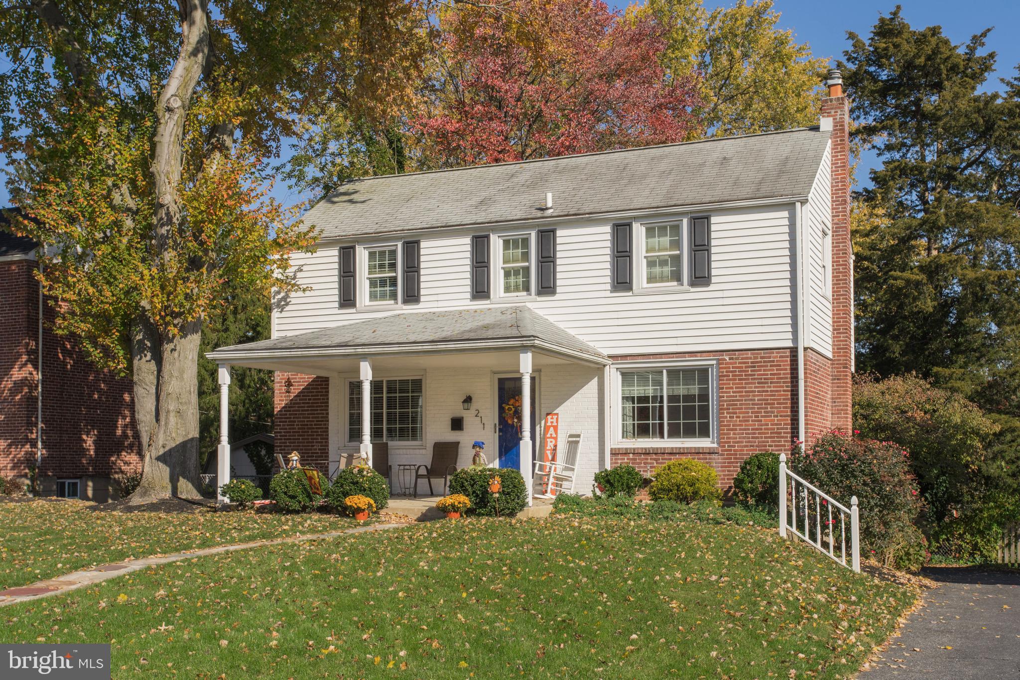 211 Pembroke Road Havertown, PA 19083 - Photo 3 of 37 Front