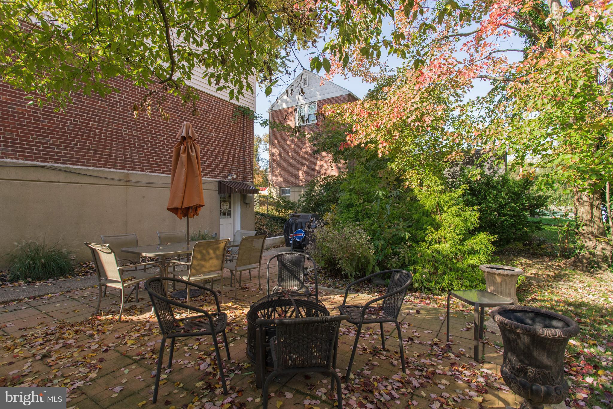211 Pembroke Road Havertown, PA 19083 - Photo 33 of 37 Back Yard Patio