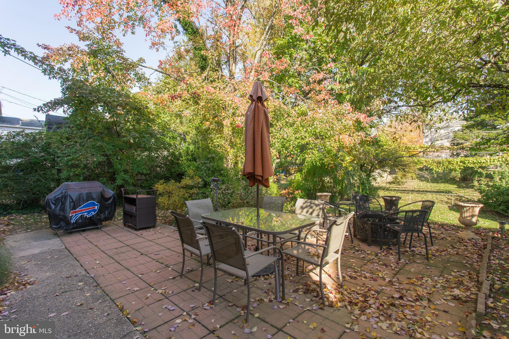211 Pembroke Road Havertown, PA 19083 - Photo 34 of 37 Back Yard Patio