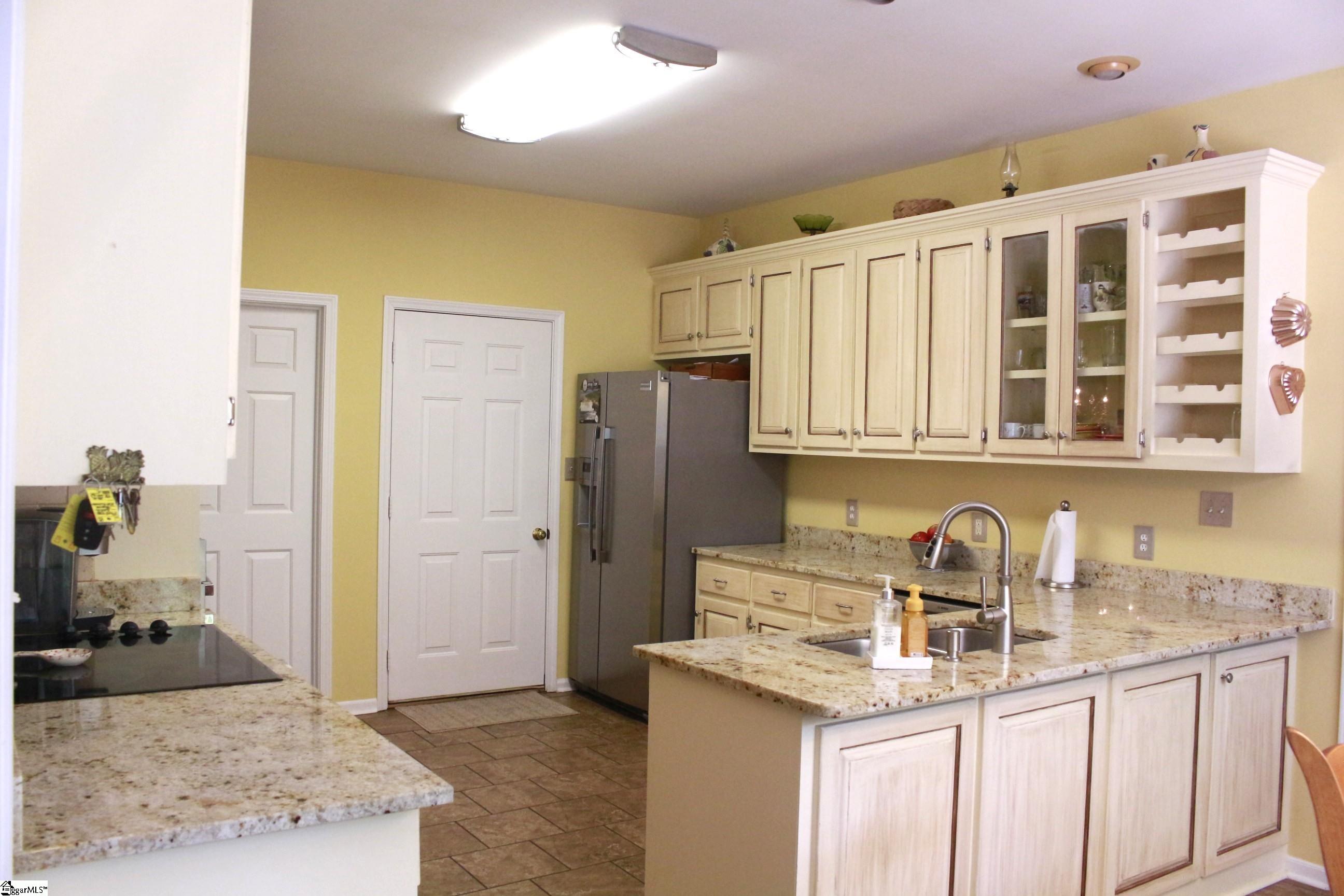 100 Camperdown Court Easley, SC 29642 - Photo 13 of 35