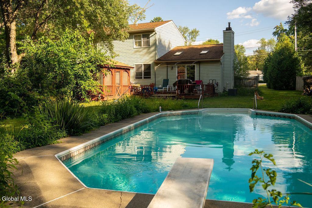 817 Lisha Kill Road Niskayuna, NY 12309 - Photo 12 of 14 12