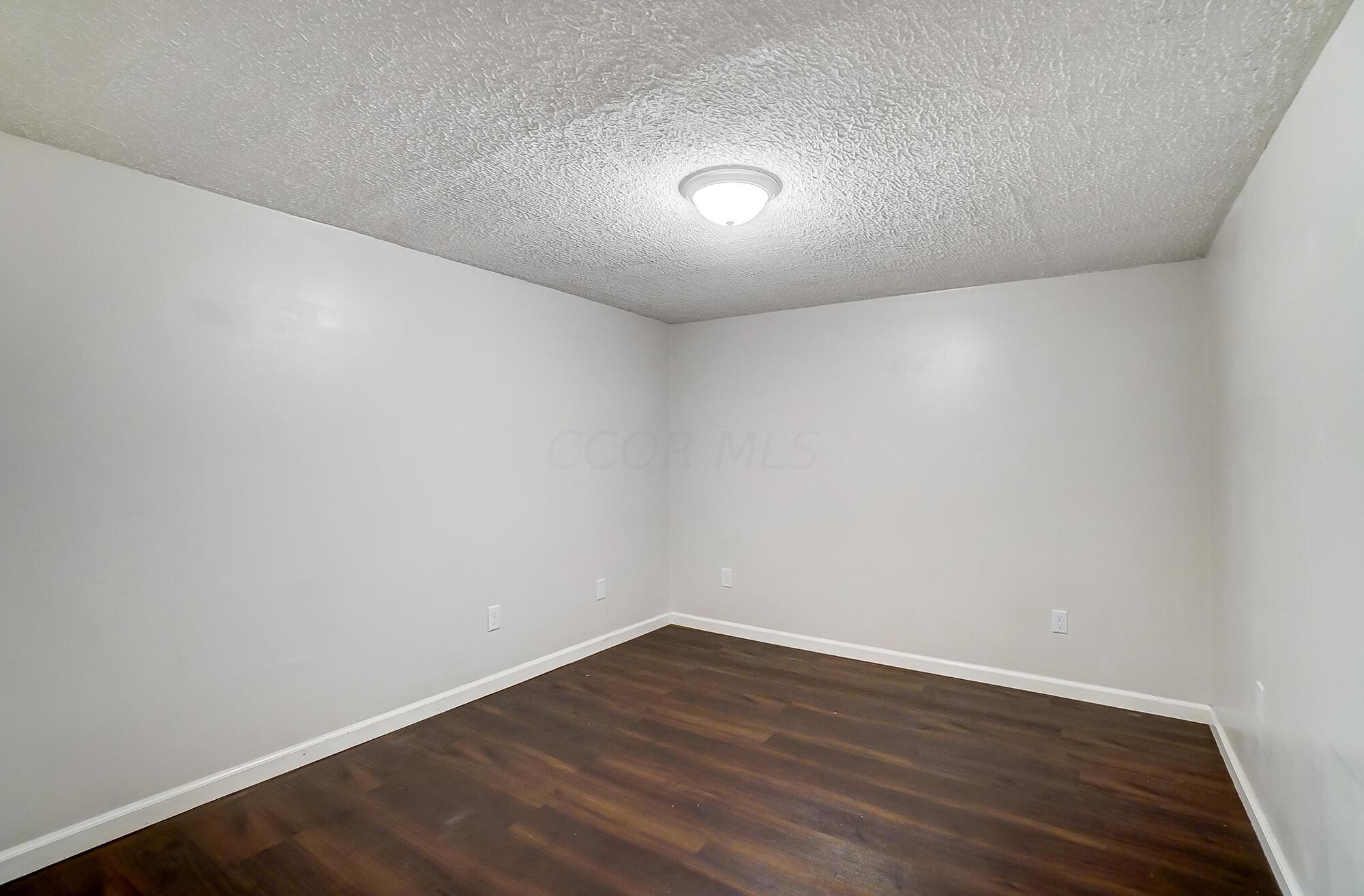3075 Whitlow Road Columbus, OH 43232 - Photo 30 of 45 Home Office
